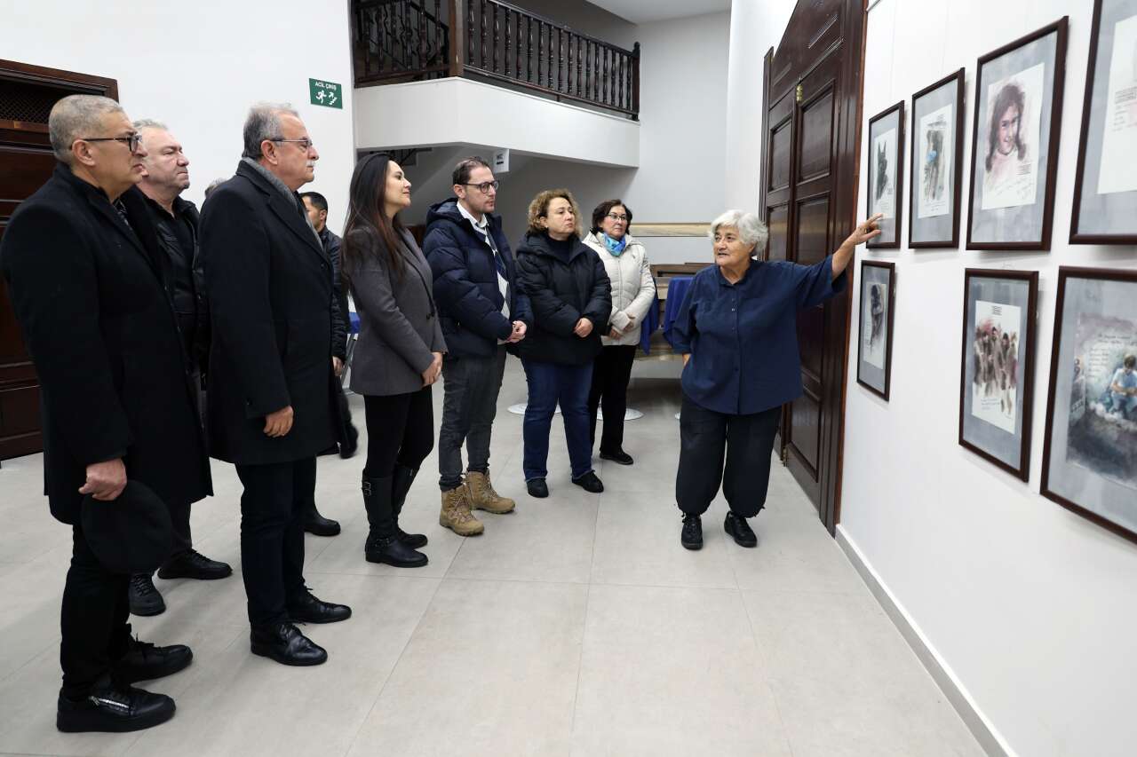 Depremin Acısı Tuvale Yansıdı: “Unutma” Sergisi 04.17’de Açıldı 8